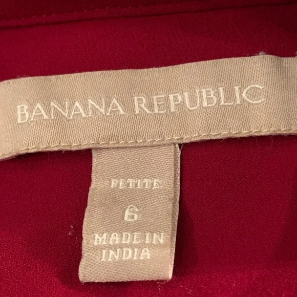 Banana Republic Faux Leather V-Neck Trim Top Size 6P - Picture 5 of 7